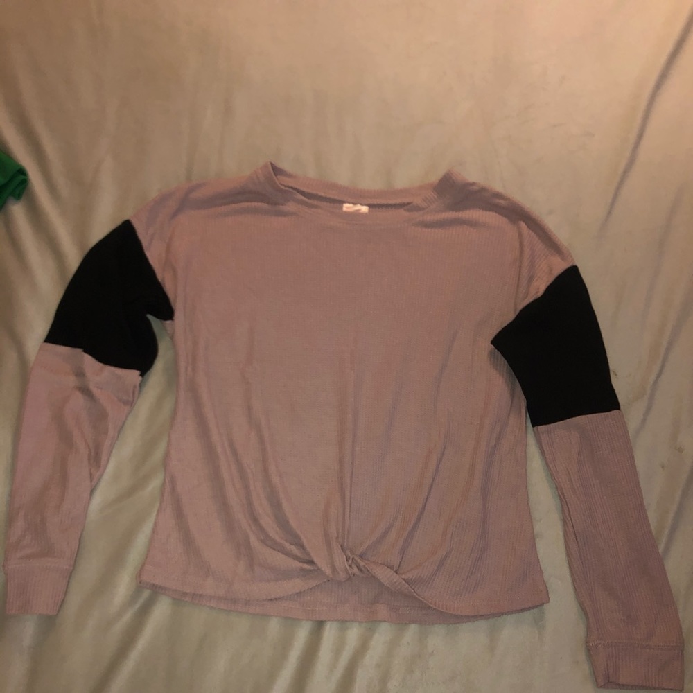 Long sleeve tee shirt